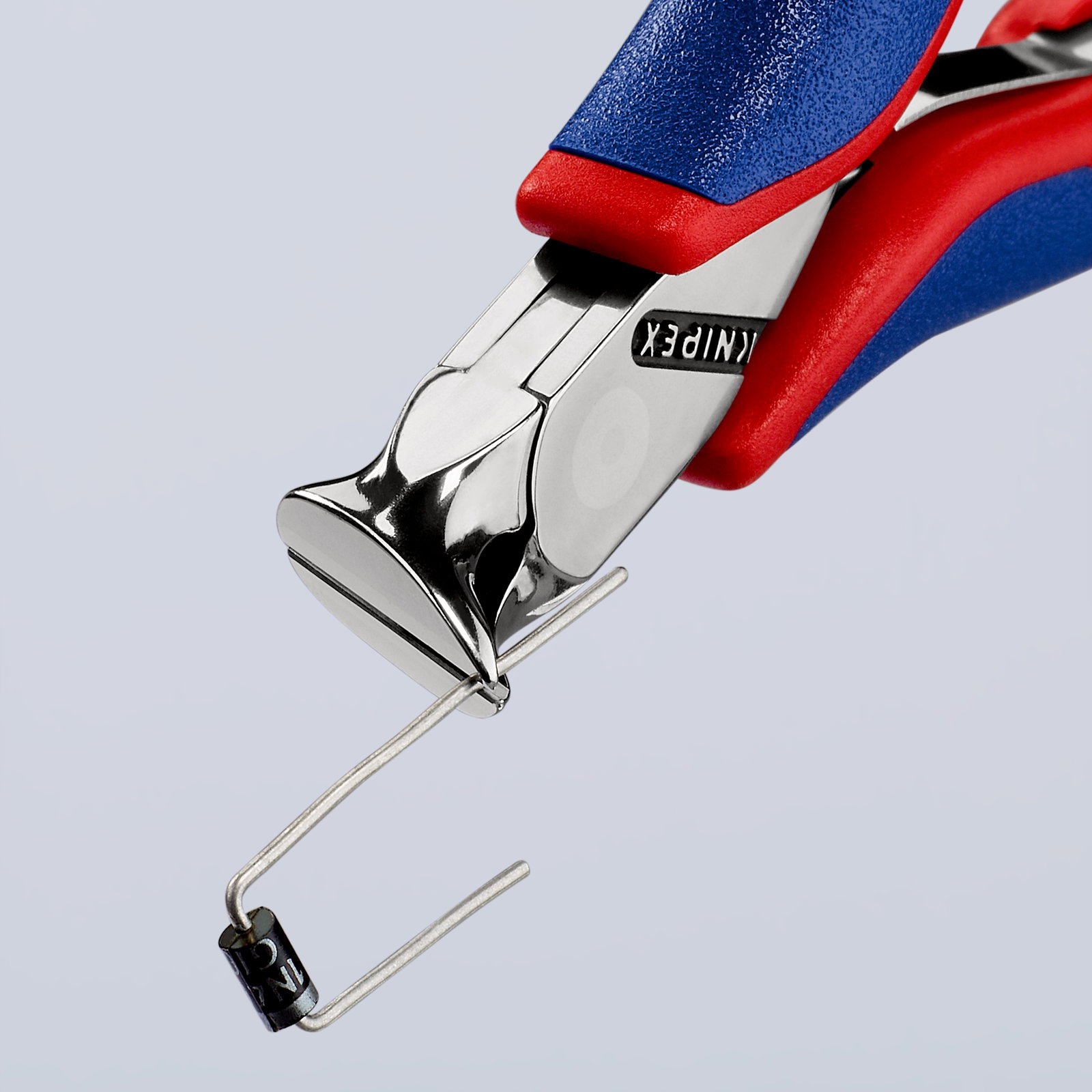 KNIPEX 62 12 120 Electronics Oblique Cutting Nipper with multi-component handles 120 mm – Image 3 of 4