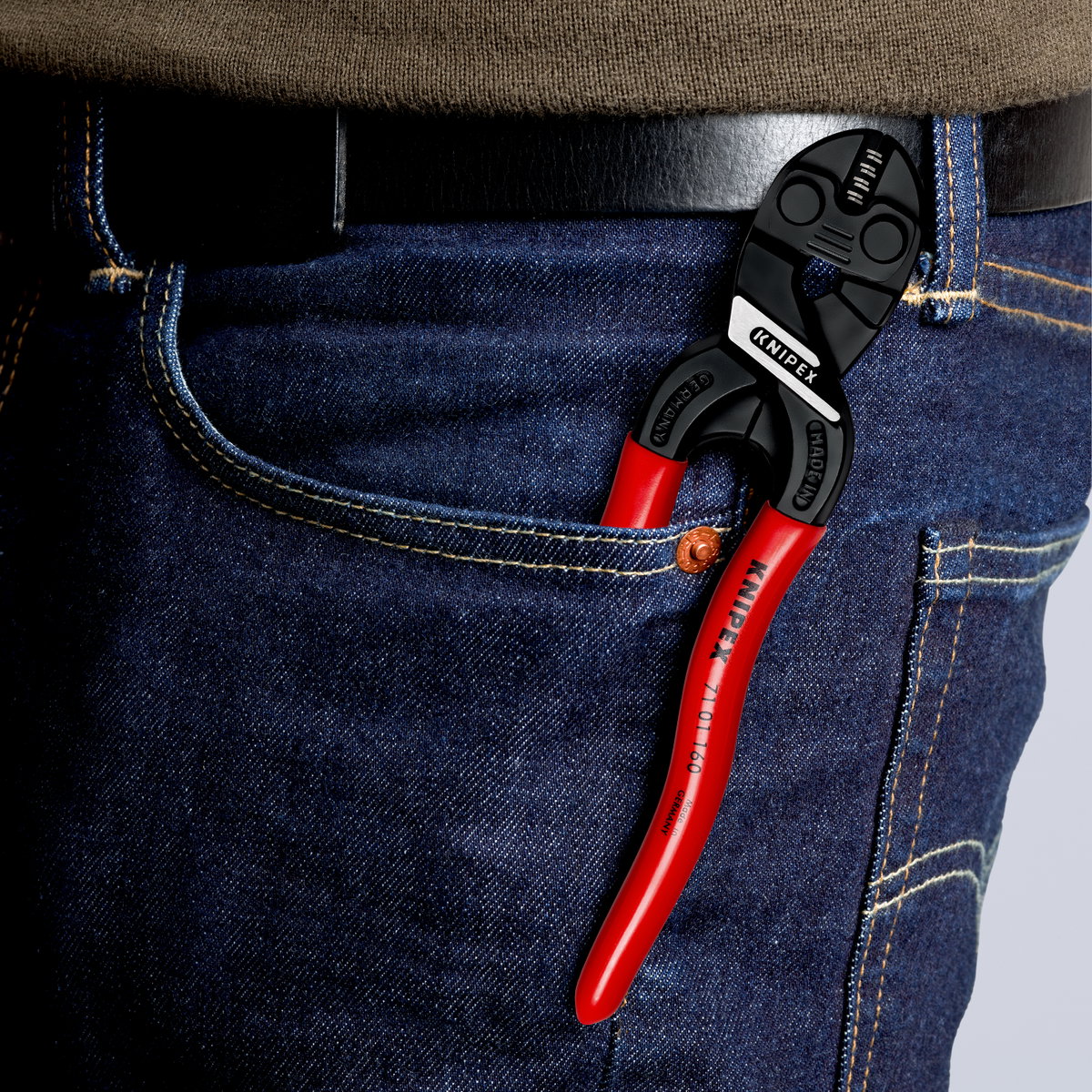 KNIPEX 71 01 160 CoBolt® S Compact Bolt Cutters with plastic coating black atramentized 160 mm – Image 4 of 6