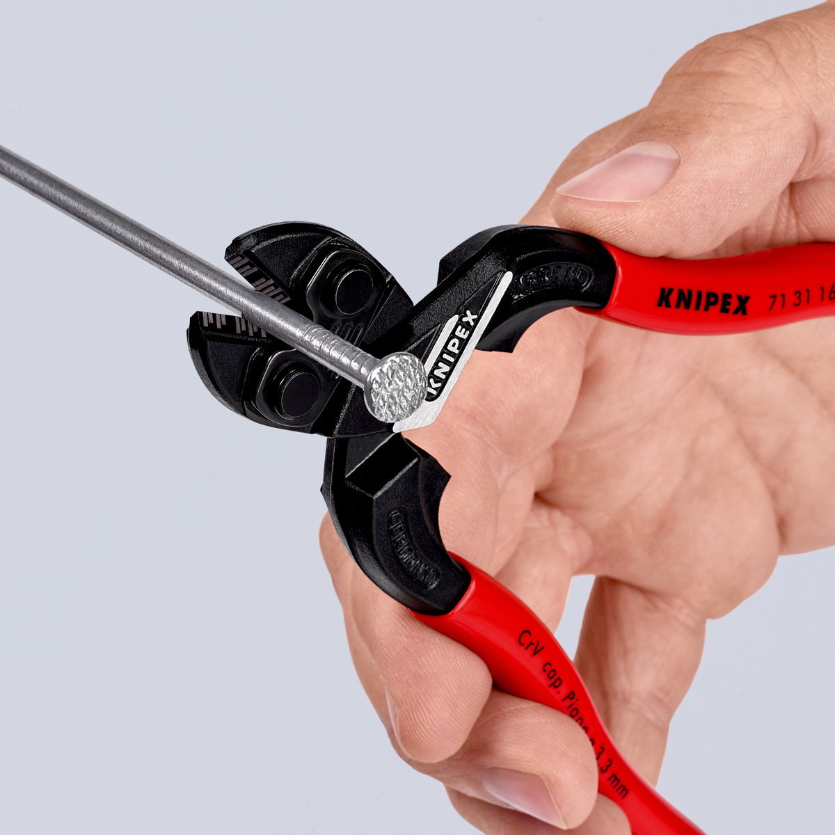 KNIPEX 71 31 160 CoBolt® S Compact Bolt Cutters with recess in the cutting edge with plastic coating black atramentized 160 mm – Image 4 of 6