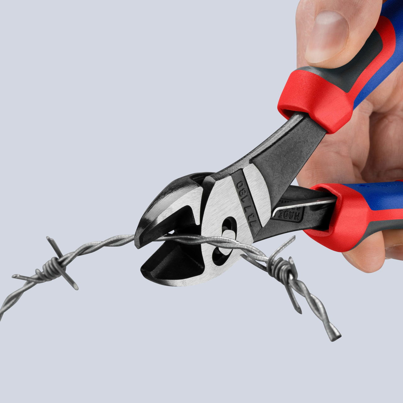KNIPEX 73 72 180 F TwinForce® High Performance Diagonal Cutters With opening spring with comfort handles black atramentized 180 mm – Image 4 of 6