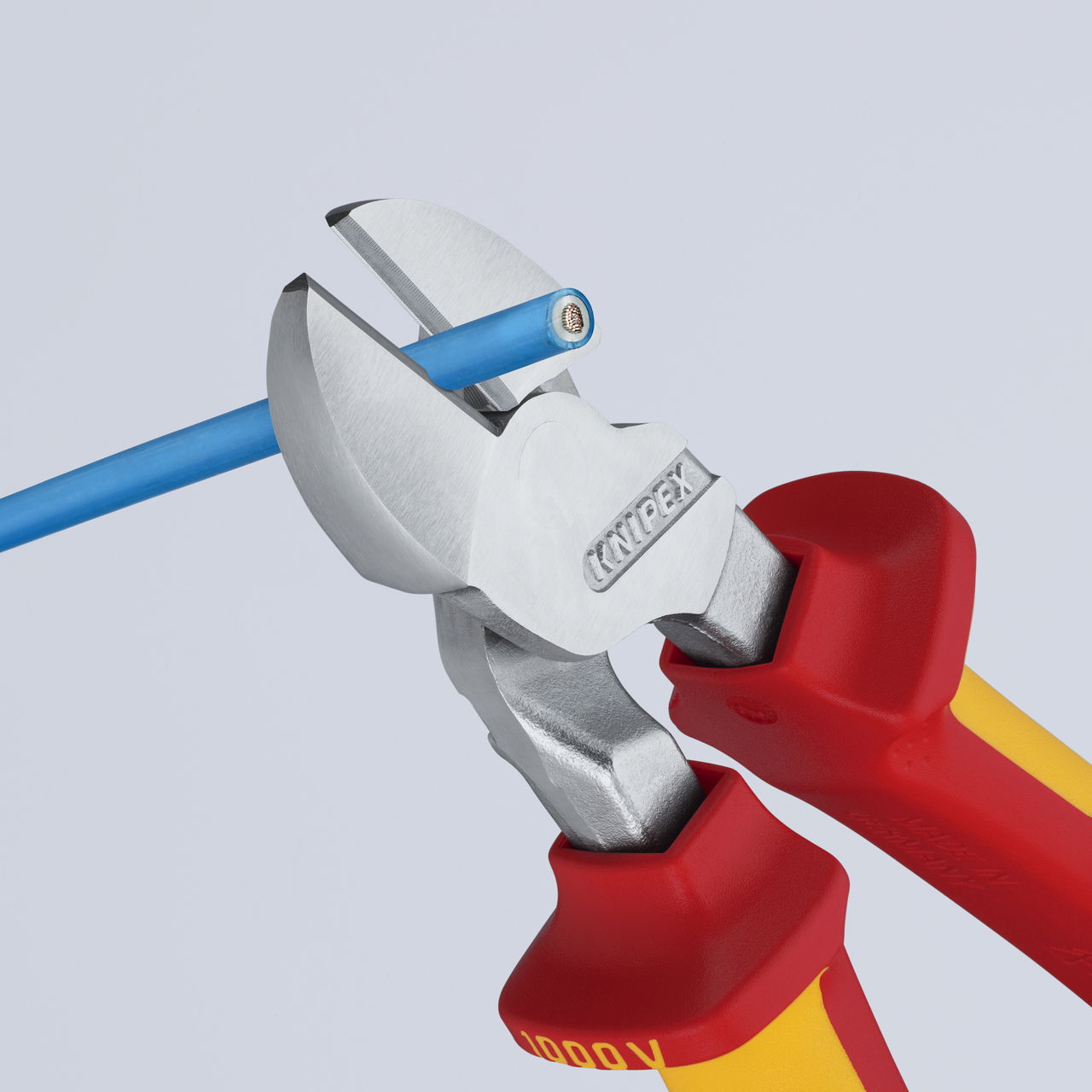 KNIPEX 74 06 200 T High Leverage Diagonal Cutter insulated with multi-component grips with integrated tether attachment point, VDE tested chrome-plated 200 mm – Image 3 of 5