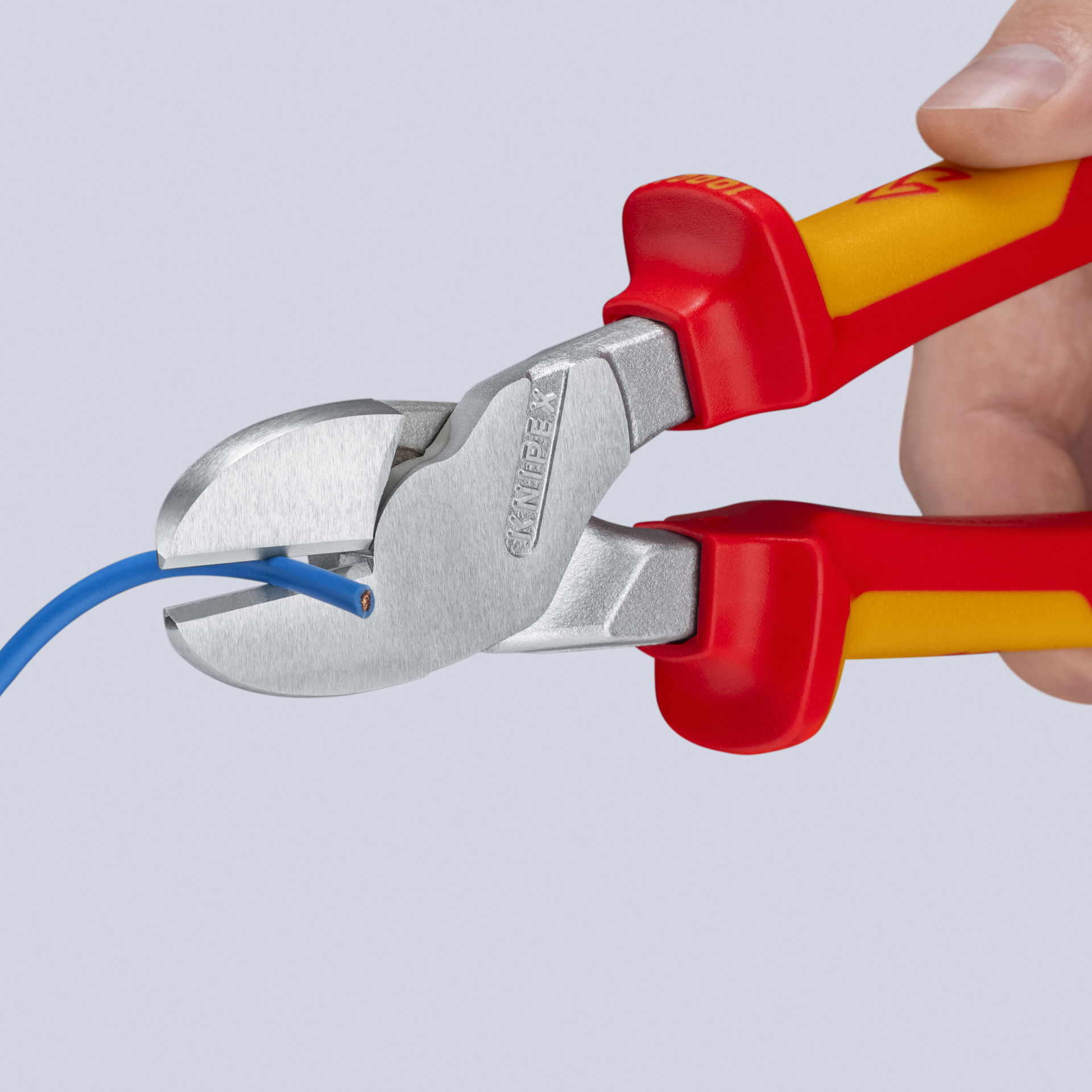 KNIPEX 74 06 250 High Leverage Diagonal Cutter insulated with multi-component grips, VDE-tested chrome-plated 250 mm – Image 3 of 6