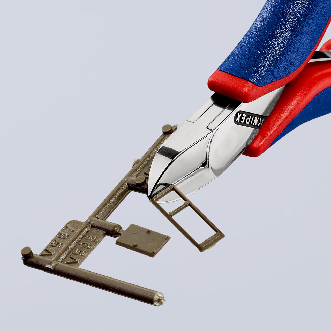 KNIPEX 77 22 115 Electronics Diagonal Cutter with box joint with multi-component handles 115 mm – Image 4 of 5