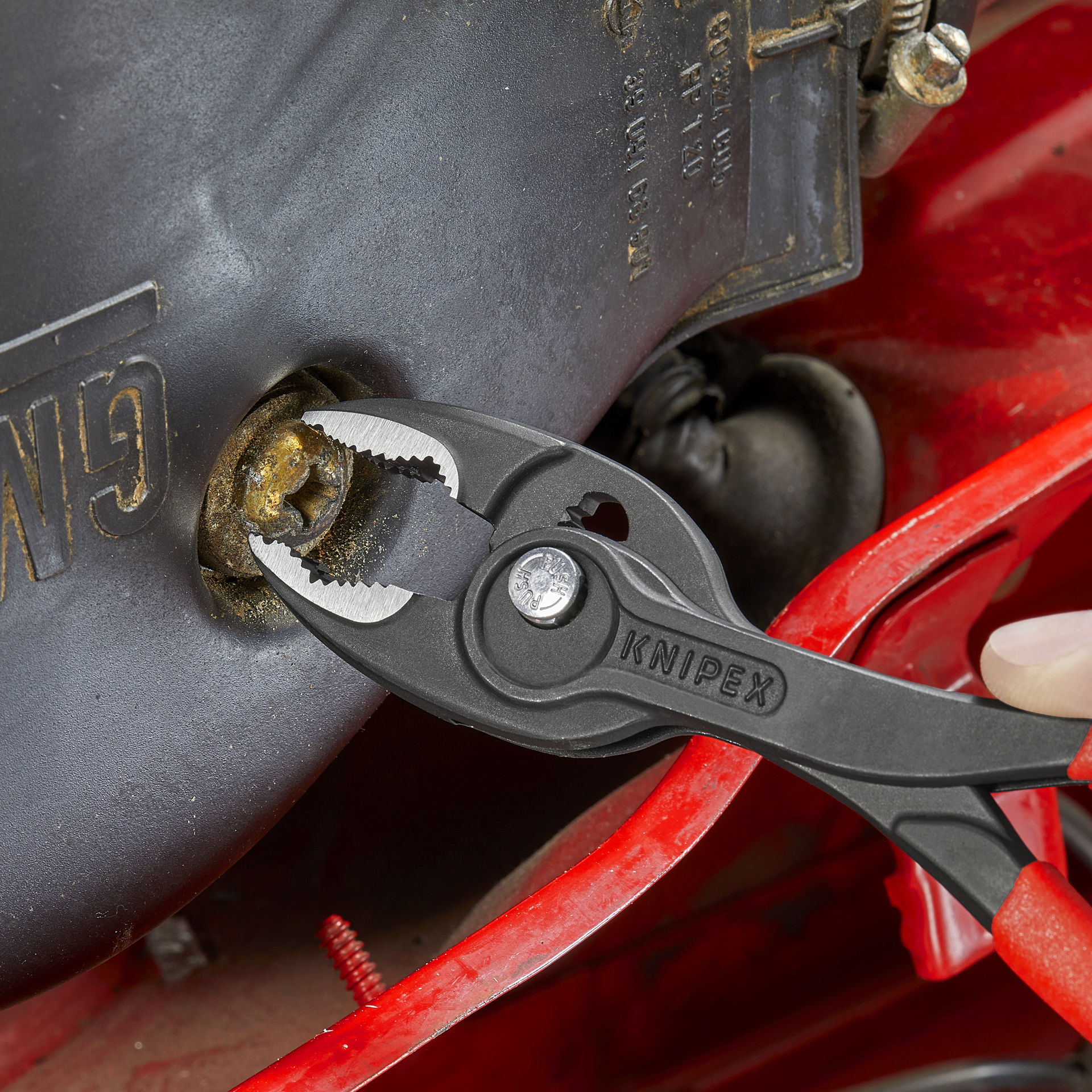 KNIPEX 82 01 200 TwinGrip Front and side gripping pliers with non-slip plastic coating grey atramentized 200 mm – Image 4 of 6