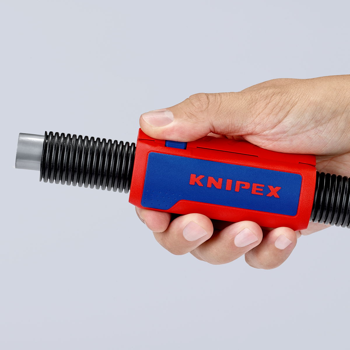 KNIPEX 90 22 01 SB TwistCut® Corrugated Pipe Cutter 100 mm – Image 7 of 8