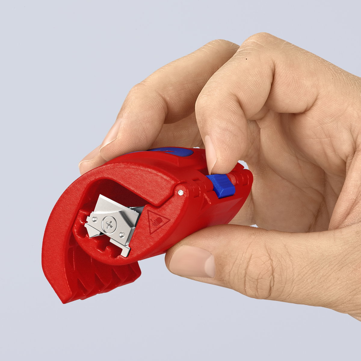 KNIPEX 90 22 10 BK BiX® Cutter for plastic pipes and sealing sleeves 72 mm – Image 2 of 5