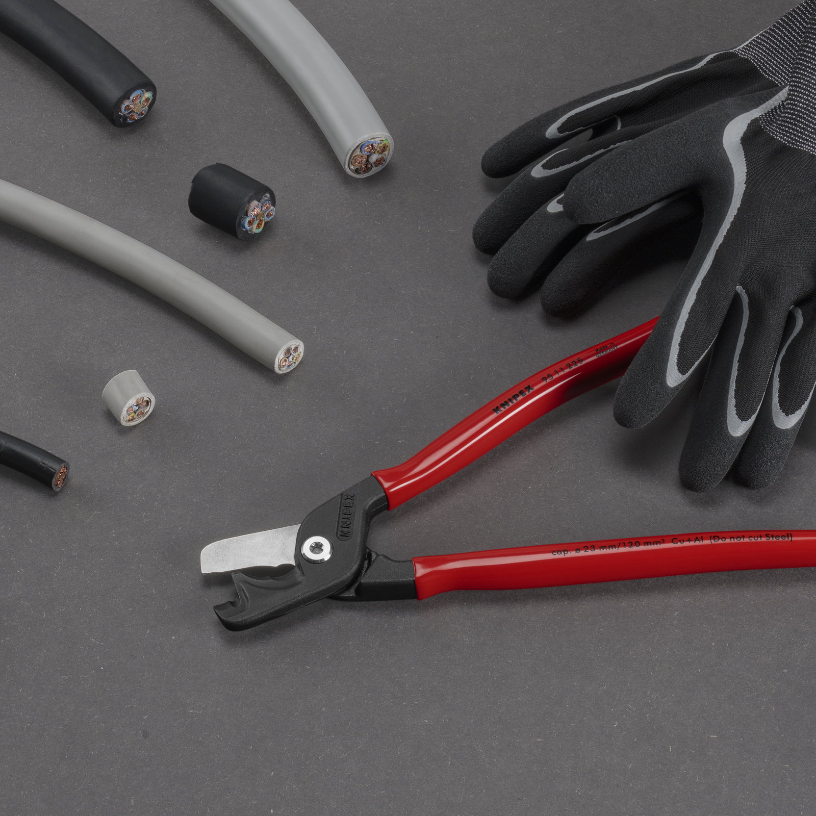 KNIPEX 95 11 225 StepCut® XL Cable shears with step cut with plastic coating burnished 225 mm – Image 4 of 5