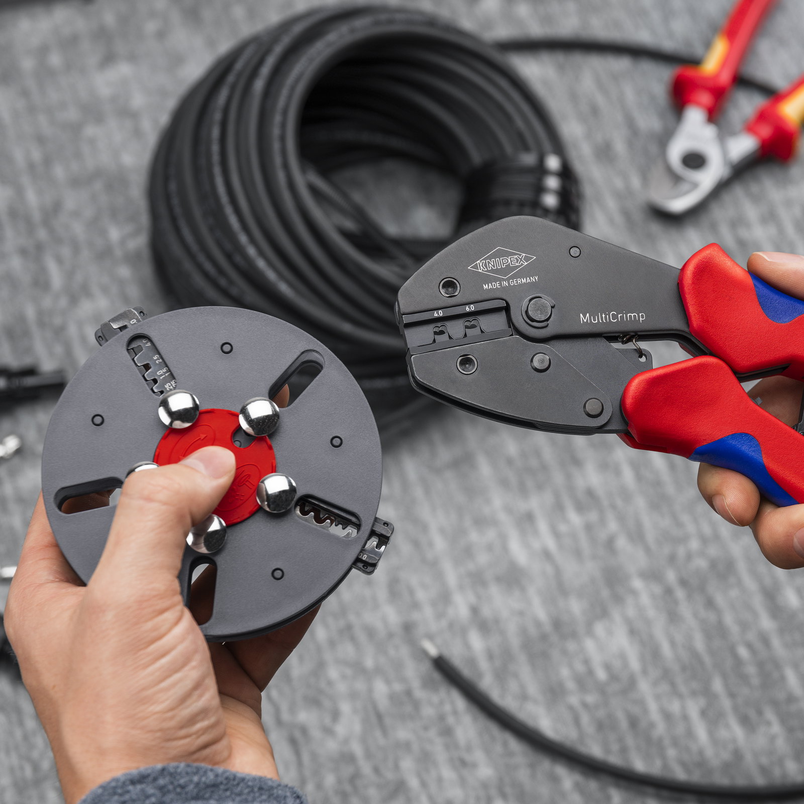KNIPEX 97 33 03 MultiCrimp® Crimping Pliers with changer magazine with multi-component handles burnished 250 mm – Image 3 of 6