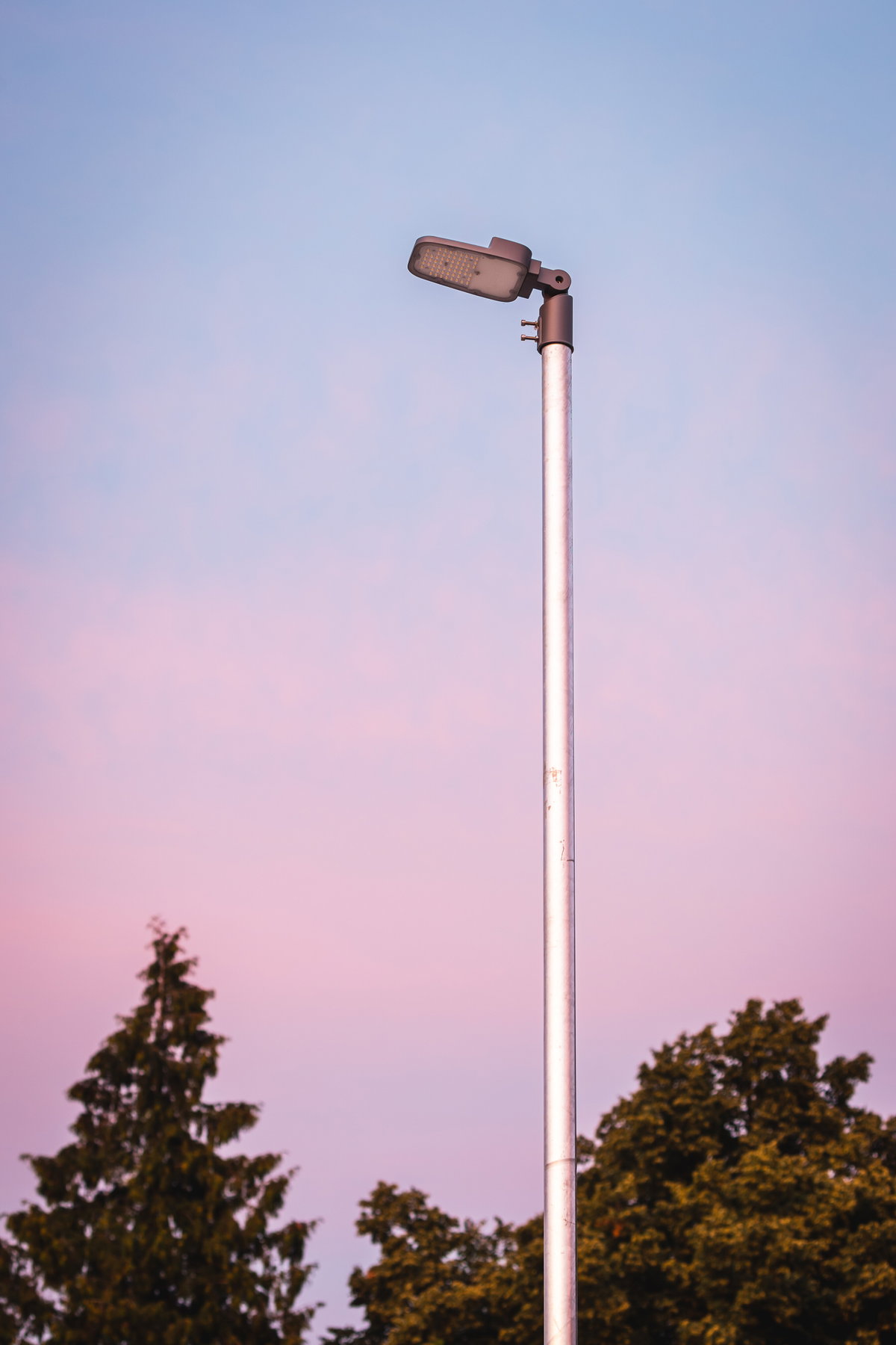 STREETLIGHT AREA MEDIUM RV20ST 65W 730 RV20ST GY – Image 2 of 4