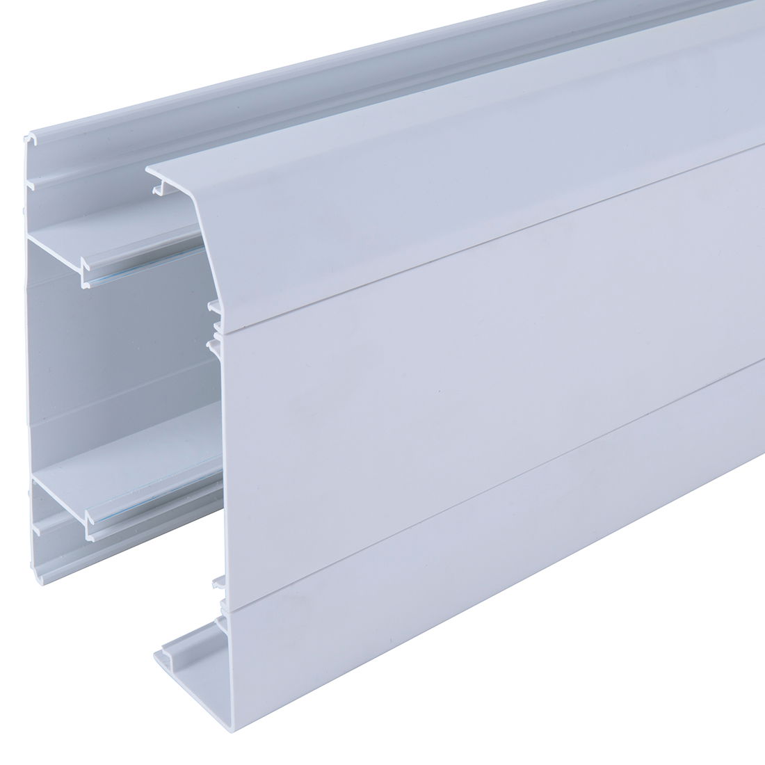 Bendex Challenger 167mm x 50mm x 3m PVC-U 3 Compartment Skirting Trunking Assembly (Base & Top/Middle/Bottom Lids) White