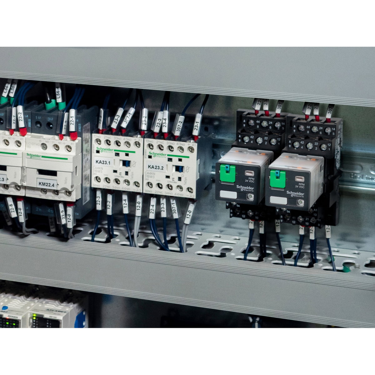 RELÄ 1-POL 24V DC LED – Bild 8 av 10