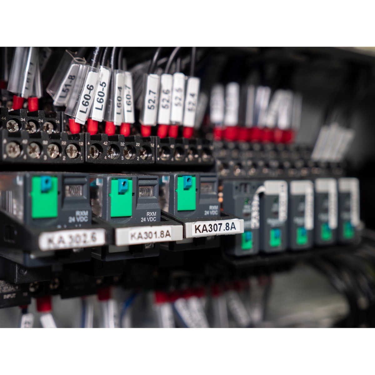 RELÄ 14-PINS 230V AC LED – Bild 8 av 10