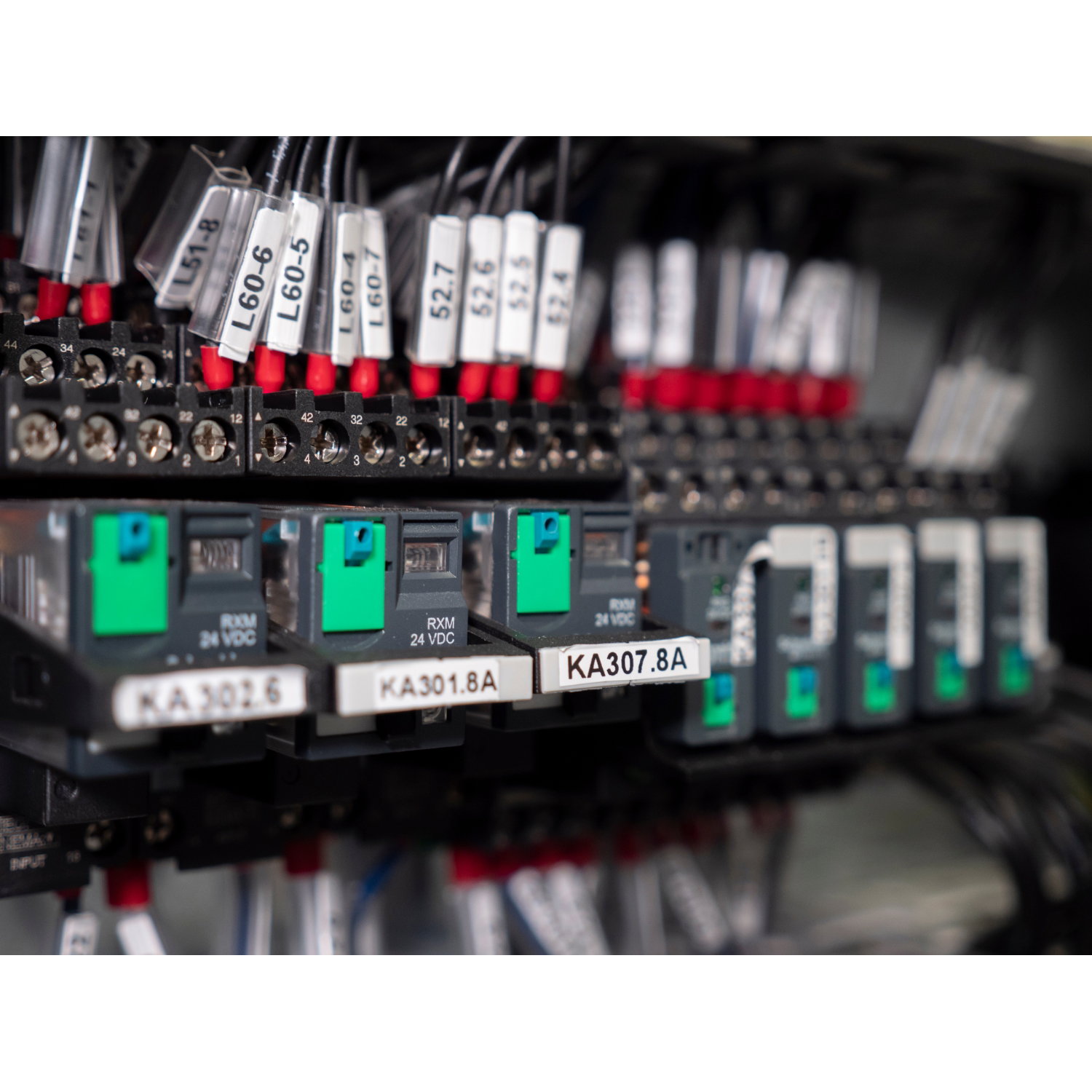 RELÄ 14-PINS 230V AC LED – Bild 8 av 10