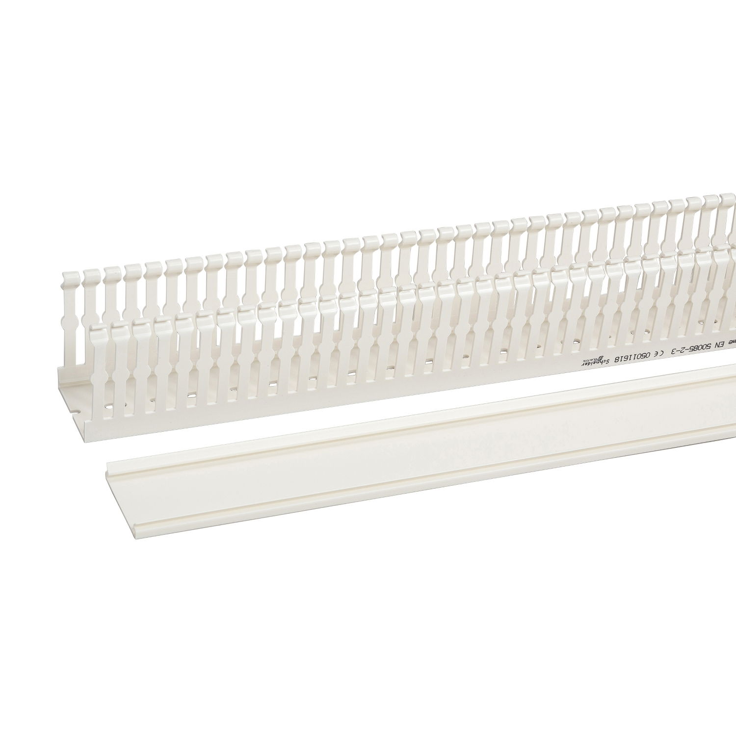 VERTICAL TRUNKING L2000