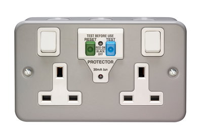 13A 2 Gang Double Pole Switched Metalclad RCD Socket