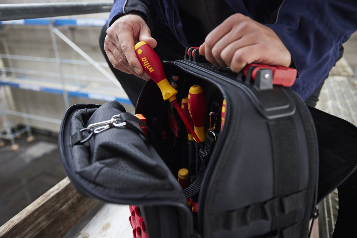 Wiha Tool backpack electric 27-pcs. (45528) – Image 15 of 23
