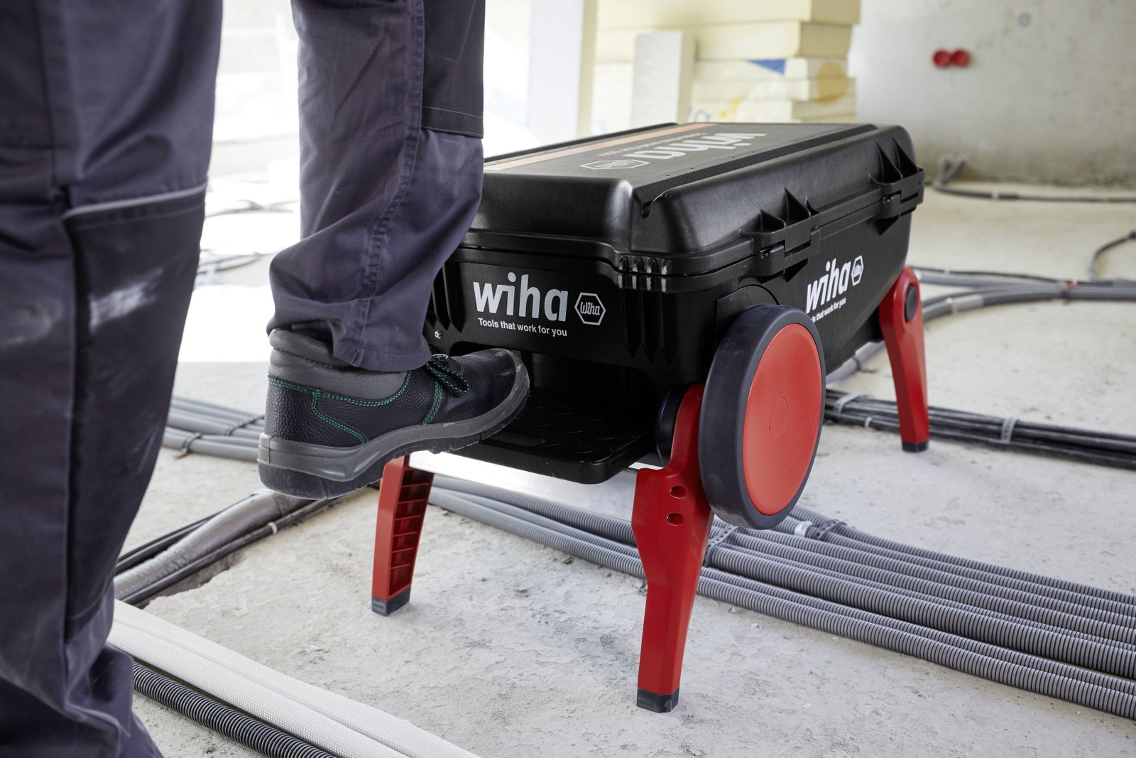 Wiha Tool case XXL 4 trolley electric 80-pcs. (45734) – Image 23 of 38