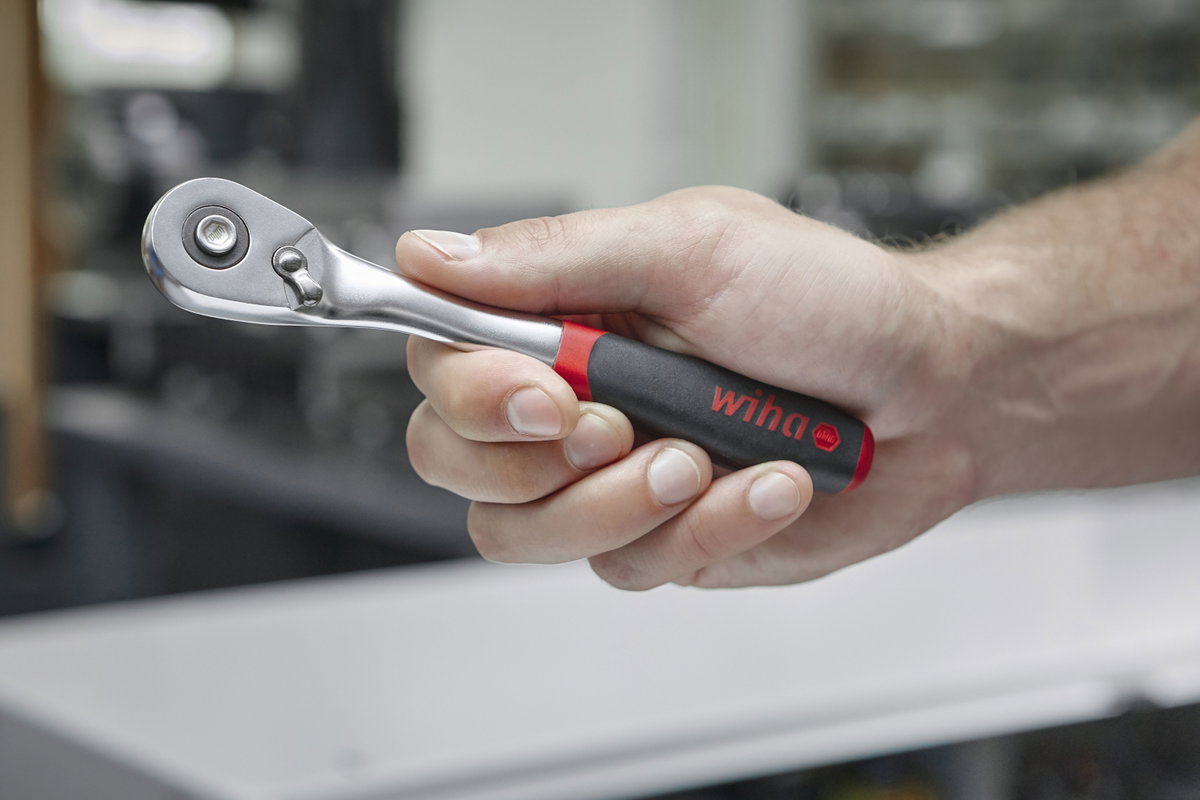 Wiha Reversible ratchet 3/8" with push button and detent retaining ball 175 mm (45625) – Image 4 of 12