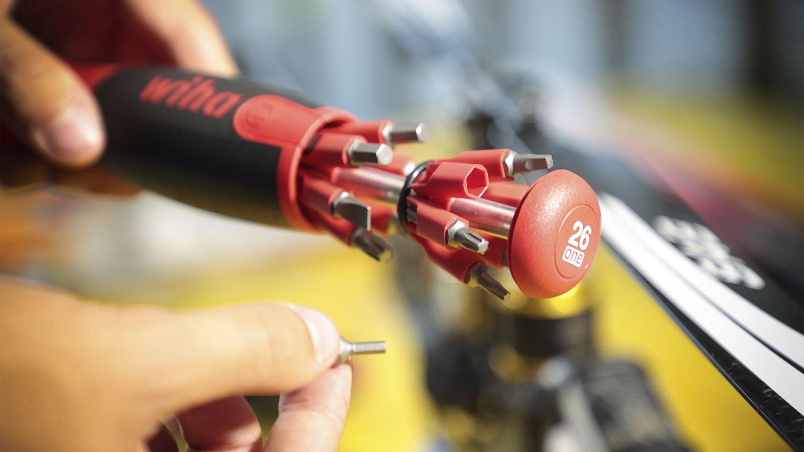Wiha Screwdriver with bit magazine LiftUp 26one® Mixed with 13 double bits (43895) – Image 12 of 13