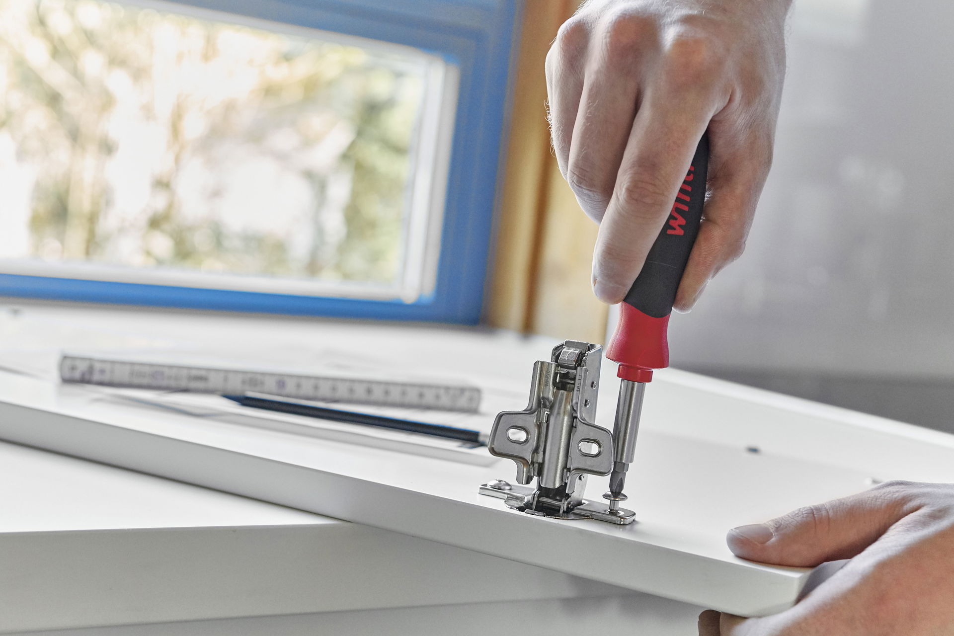 Wiha Screwdriver with bit magazine PocketMax® magnetic Mixed with 8 bits, 1/4" (45292) – Image 20 of 26