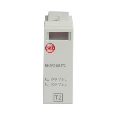 Type 2 L-N Varistor Plug 20kA