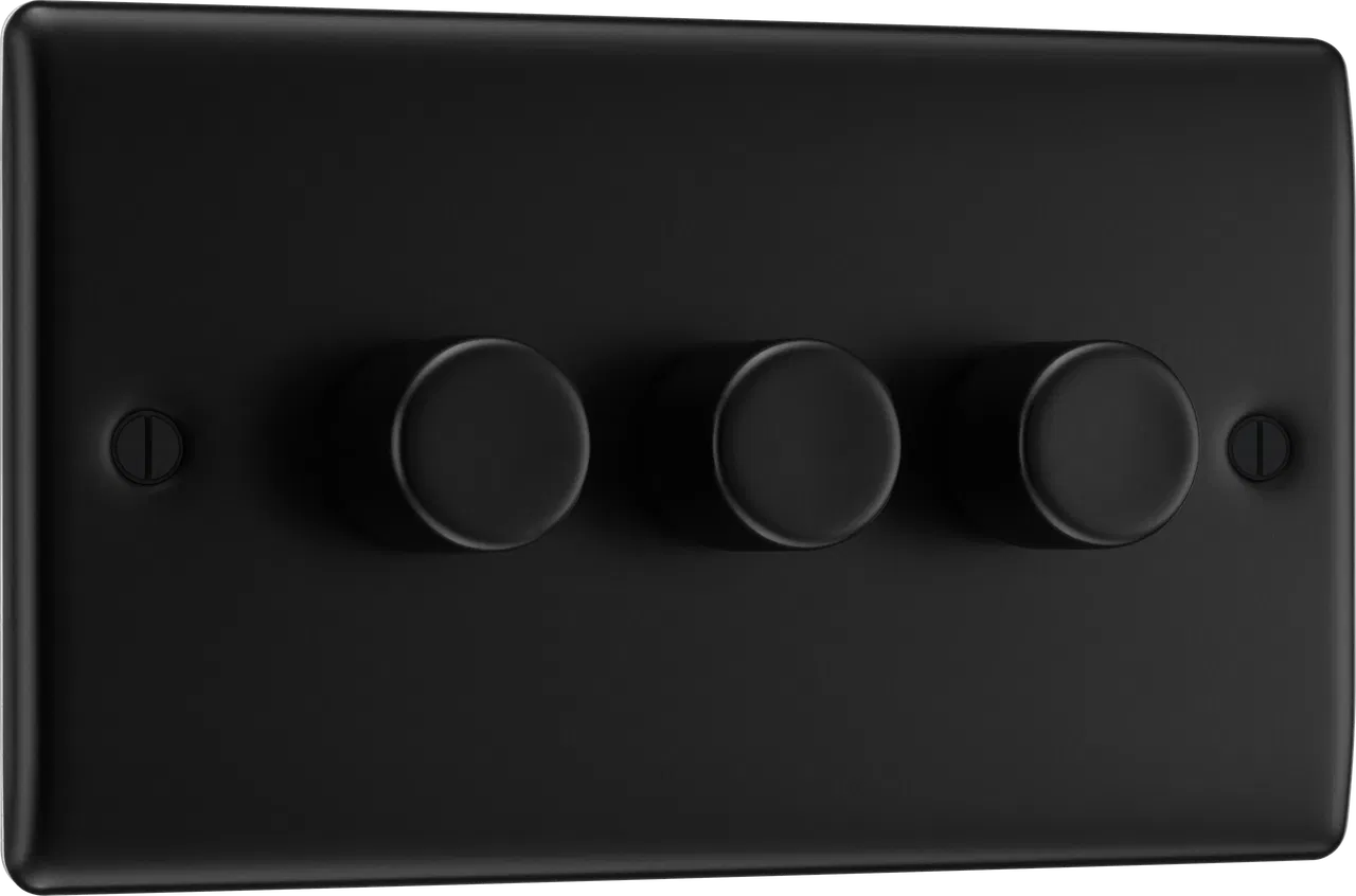 NFB83-01