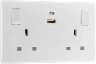 822UAC22-01