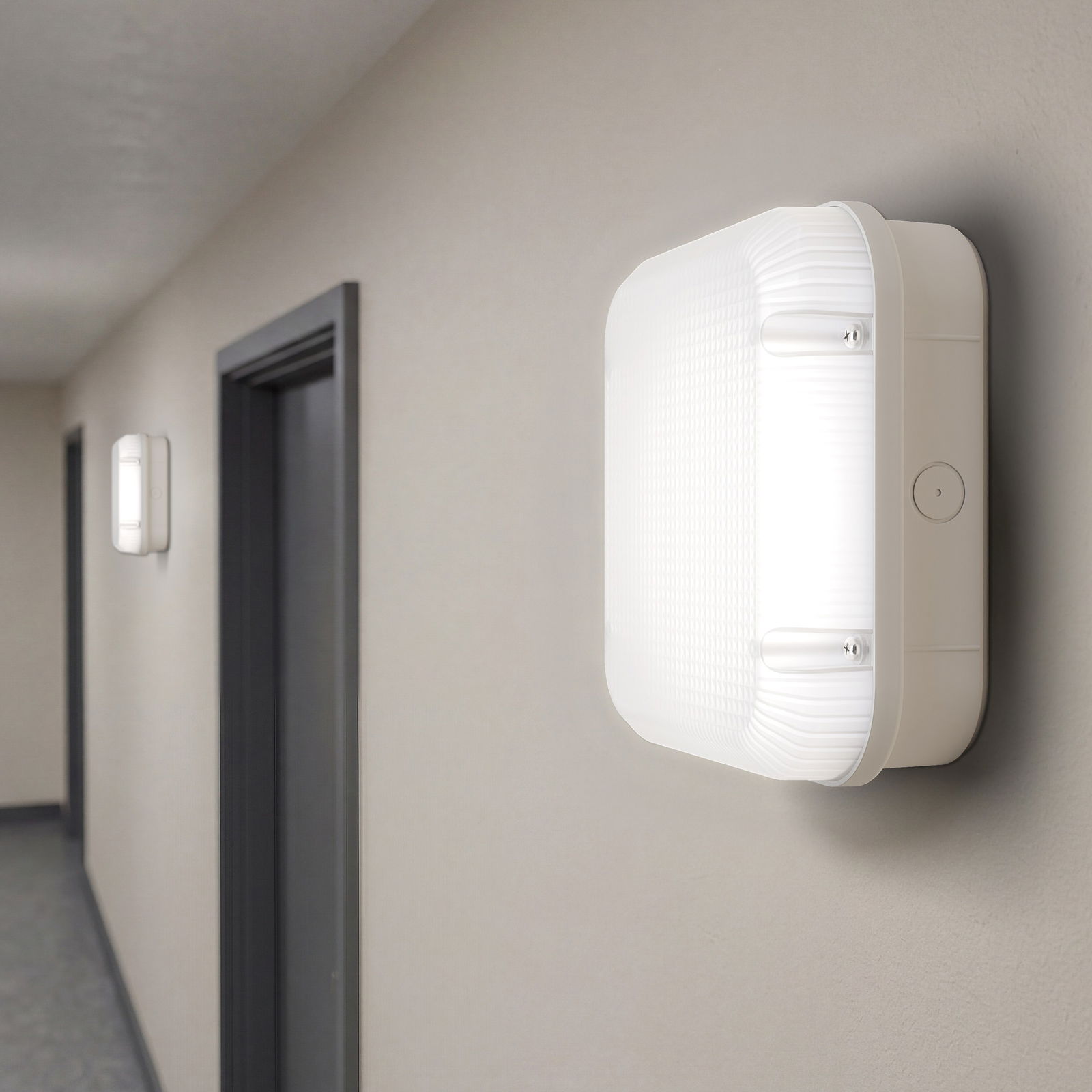 Luceco LED Bulkhead Light, Indoor & Outdoor Wall & Ceiling Lighting, Mosi Square Fixed Output Driver, 190mm, Commercial & Residential Use, 6/10/13W CCT 3/4/5/6000K IP65 IK08 Class 2, White