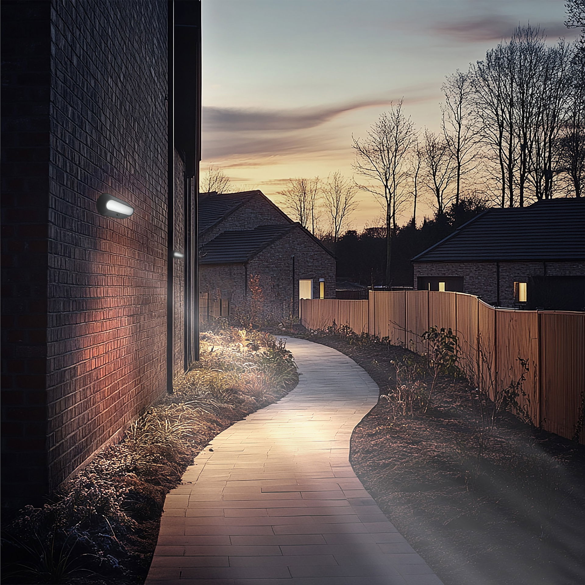 Luceco Carina Decorative Oval Outdoor Solar Bulkhead Wall Light with PIR Motion Sensor, LED Exterior Lighting, Black, IP54, 5W, 470lm, 4000K