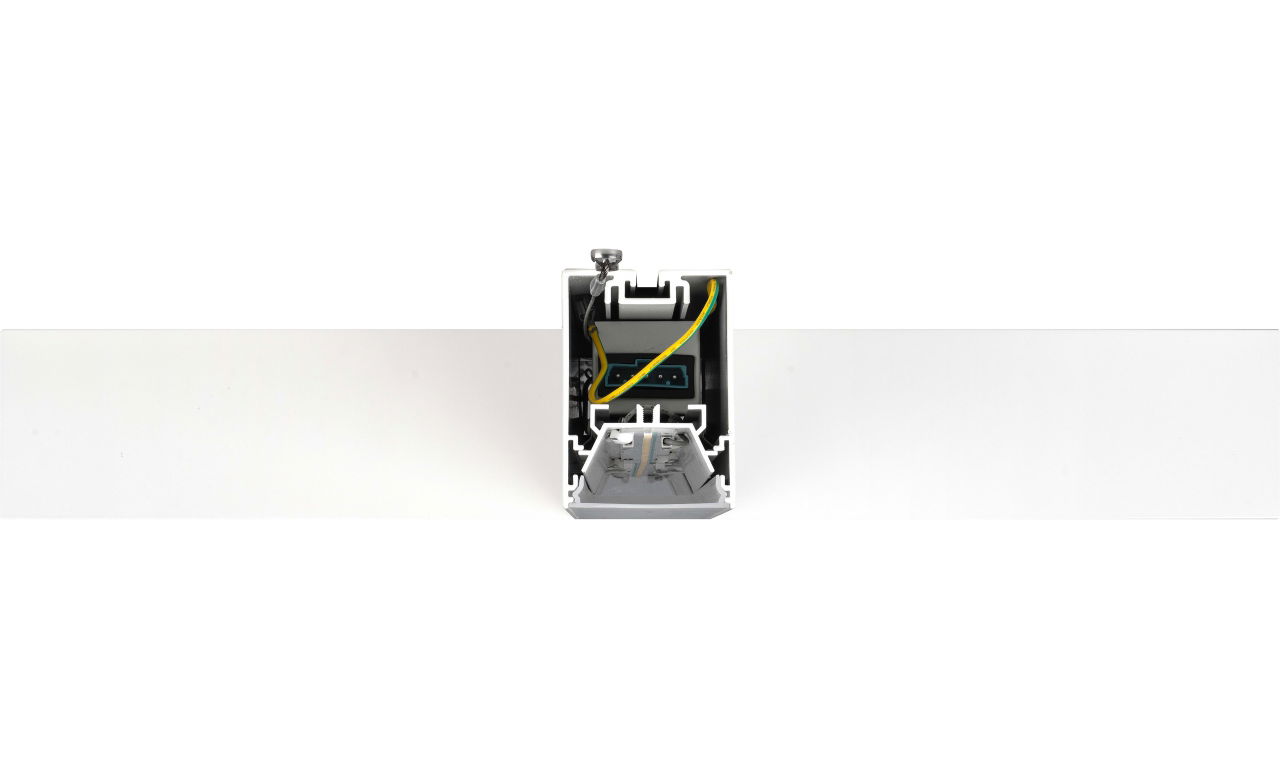 Contour 568mm suspended X connector module 2400lumens with fixed output driver finished in white